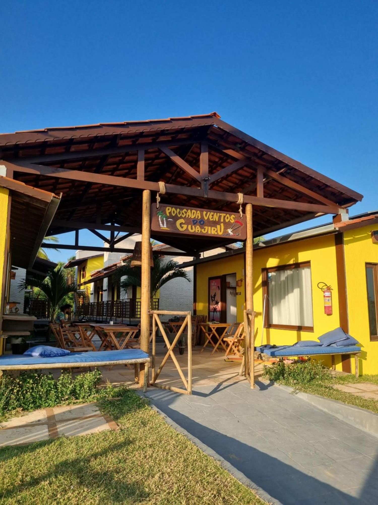 Pousada Ventos Do Guajiru-Casa De Kitesurfistas Ітарема Екстер'єр фото