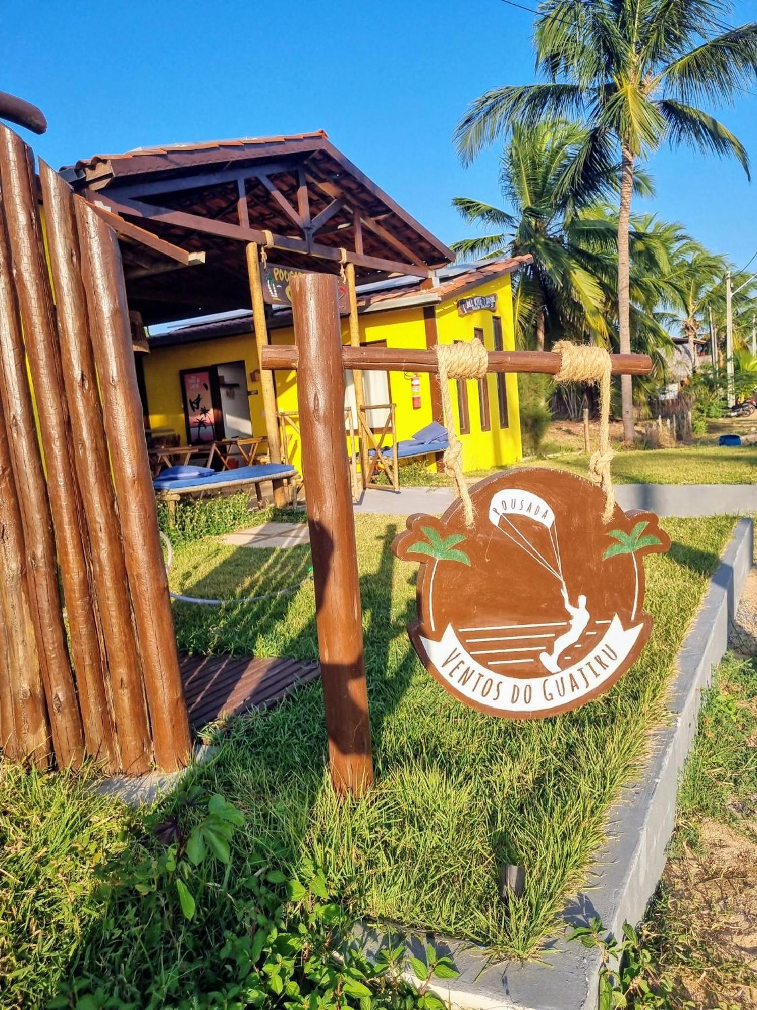 Pousada Ventos Do Guajiru-Casa De Kitesurfistas Ітарема Екстер'єр фото